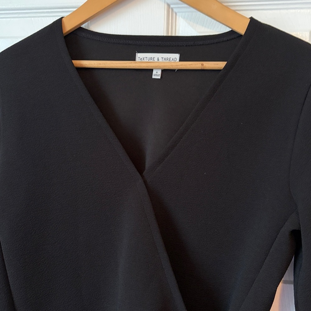 Madewell Texture and Thread Black Wrap Top size small